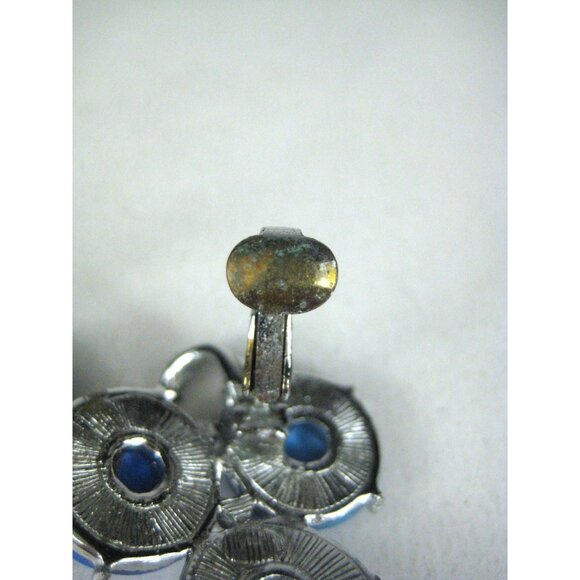 Coro Vintage Blue Lucite Clip On Earrings Silver Tone Grape - Picture 6 of 8